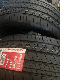 Letní pneu 245/45/18 2ks 100%