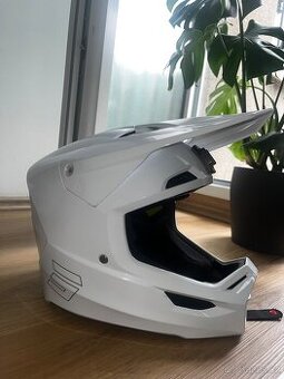 Motokrosová helma Shot Race Mips