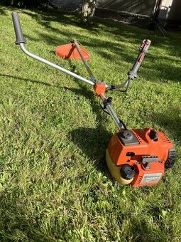 Křovinořez Husqvarna 323R