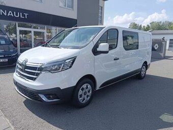Renault Trafic Combi L2 COMBI VAN Blue dCi 150