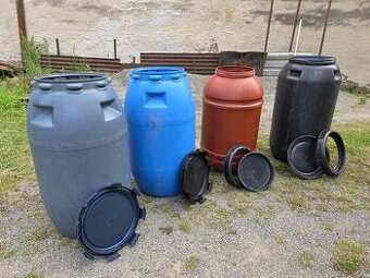 Plastové sudy, bečky 220 L na ovoce, kvas