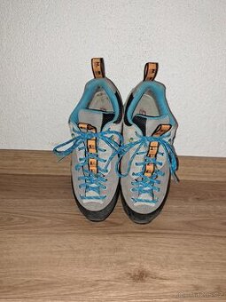 Dámské trekové boty Garmont Dragontail vel.39.5