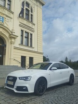 AUDI  A5  SPORTBACK  2.0 TDI  S-LINE