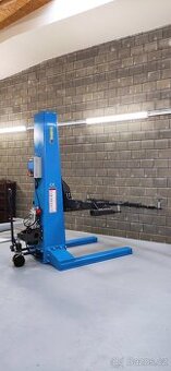 Jednosloupový MOBILNÍ zvedák 2.500/3.500 kg ZÁRUKA