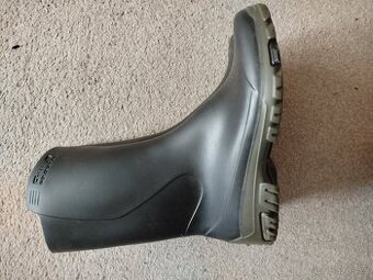 Prodám holínky pro děti.