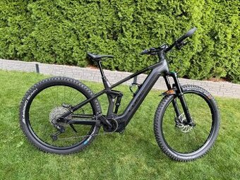 CUBE STEREO HYBRID 140 HPC SLX 750,vel.M,1070 km