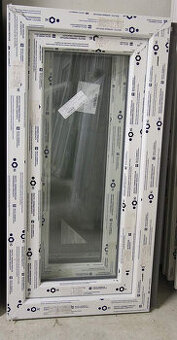Prodám okno š. 50 x v. 100 bílé, nové, záruka + pojištění