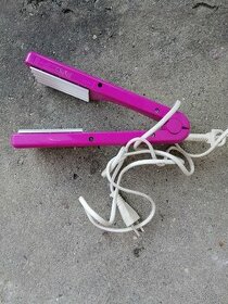 Krepovačka na vlasy, fén na vlasy a kulma