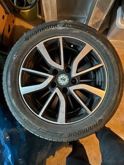 Sada litých kol s pneumatikami Hankoon