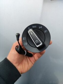 Ovládání svetel
Modul senzoru světla spínače vhodný pro MK4