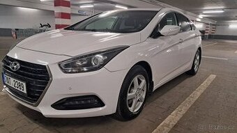 Hyundai i40 1.7 face lift 1.majitel