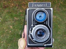 Starý fotoaparat FLEXARET - dekorace, do sbírky atp.