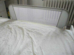 dětská zábrana na postel