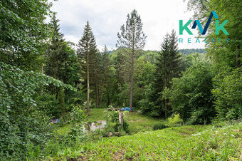 Prodej pozemku 2.522 m² v obci Šemnice, elektrika, studna, K