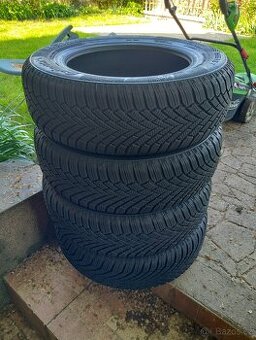 Sada zimních pneu Continental TS860 195/65 R15