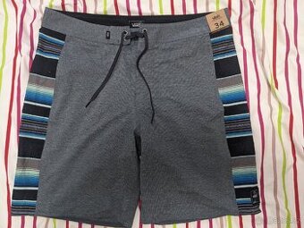 Nové šortky Vans vel.34 - 1