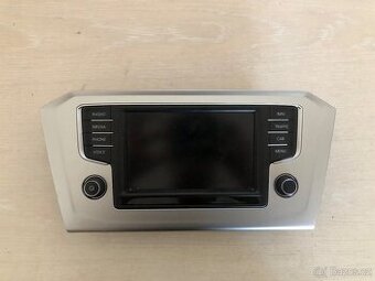 Navigace Vw Passat B8