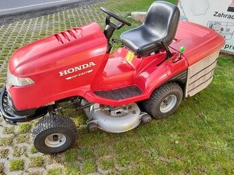 Honda HF2417 HT elektický výklop - zahradní traktor