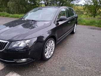 ŠKODA SUPERB DSG 4x4 125 KW 139600 km Cebia ČR
