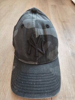 Kšiltovka New Era New York Yankees šedá - 1