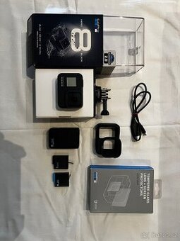 GoPro hero 8 Black + příslušenství