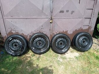 Sada 4ks disků se zimním pneu Nokian WR D3 205/55/16