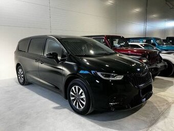 Chrysler Pacifica Hybrid 3.6 Night Paket(č.1112) ODPOČET DPH