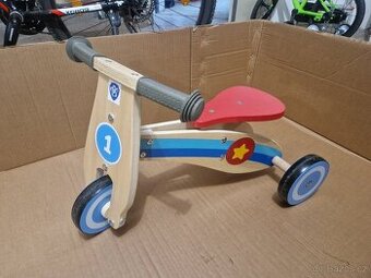 Dřevěné odrážedlo Playtive Lidl