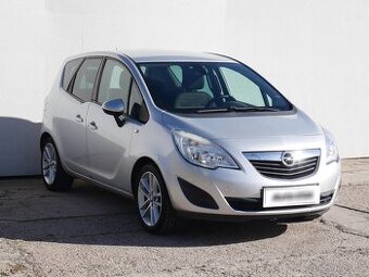 Opel Meriva 1.4i ,  74 kW benzín, 2010
