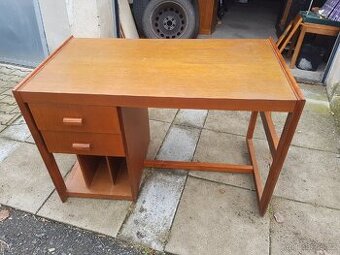 Psaci stul - masiv: s x h x v - 116 x 63 x 77