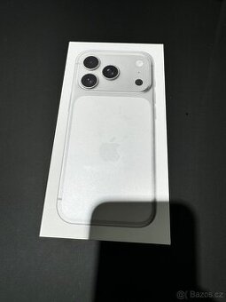 Iphone 17pro 256GB strříbrný