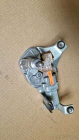 Motorek stěrače - zadní