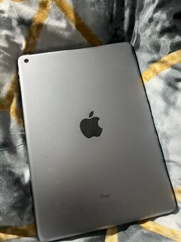 iPad 9.7