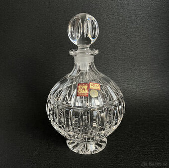 Ruckl Nová ručně broušená kulatá karafa 650ml