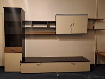 Obývací stěna za odvoz