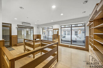 Pronájem obchodního prostoru 65 m2 v Pardubicích, pronájem o