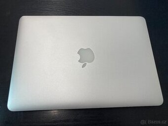 Macbook PRO 13" 2015, CZ distribuce, pěkný stav