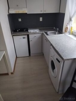 Pronájem plně vybaveného bytu 1+kk s balkonem Brno