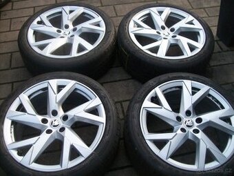 alu Superb IV letní GY F1 235.40.19 80%