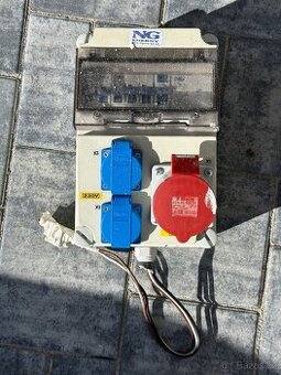 Zásuvková skříň nástěnná SC 53 024 E.01 / stavební rozvaděč