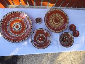 Prodej porcelánových misek a talířů
