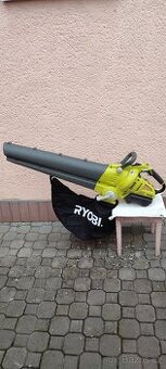 Foukač - vysavač zn. RYOBI