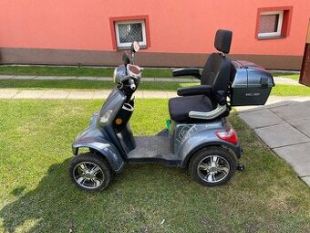 Prodám elektrickou čtyřkolku RACCEWAY STRADA