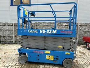 Nůžková plošina GENIE GS 3246