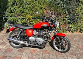 Triumph Bonneville SE