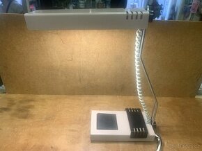 Designová RETRO stolní lampa TESLA