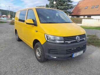 VW Transporter T6 2.0TDi 6míst