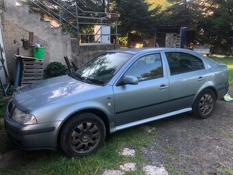 Kola r16 Octavia 1