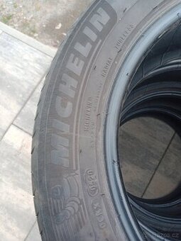 Pneu Michelin 205/55 R16