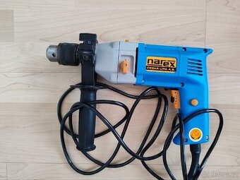 Elektrická vrtačka příklepová Narex 630 W